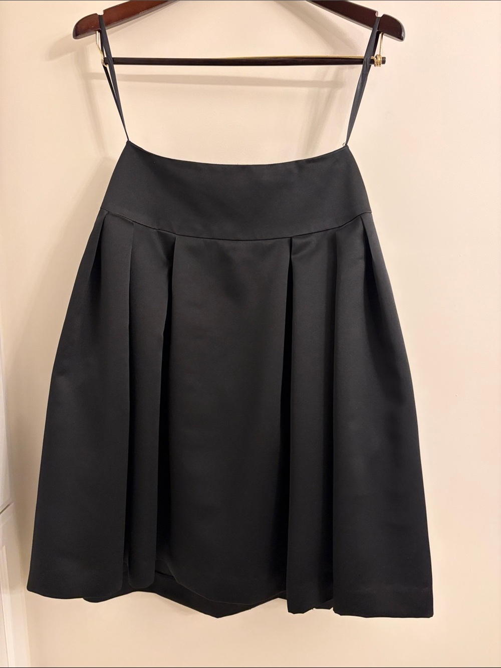 Black Pleated Circle Skirt with High Waist